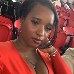 Meet your Posher, Cameron